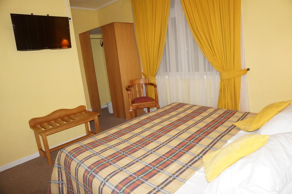 Hostal Ovejero Punta Arenas Exteriör bild