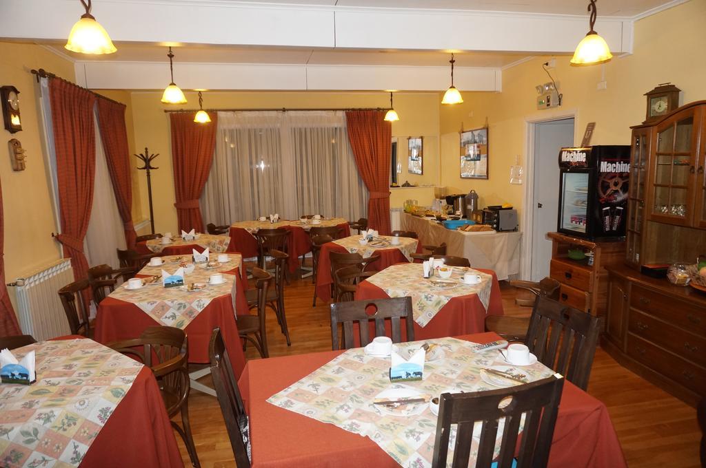Hostal Ovejero Punta Arenas Exteriör bild